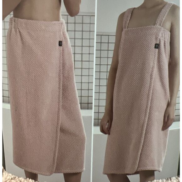 Authentic UGG One Size Adjustable Textured 100% Cotton Rose Water Body Wrap - Picture 4 of 4